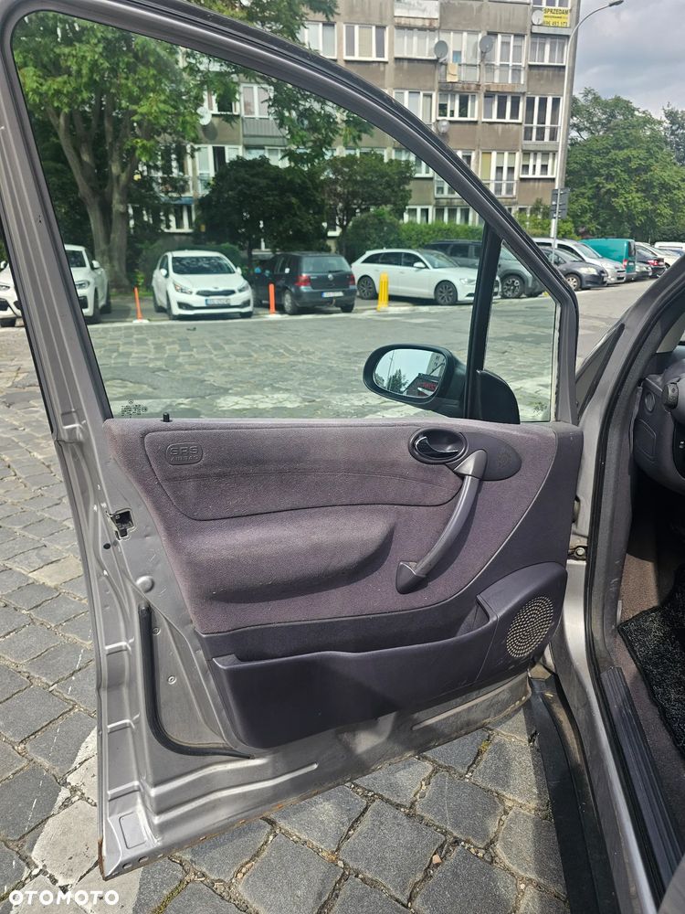 Mercedes-Benz Klasa A 140 Classic - 16