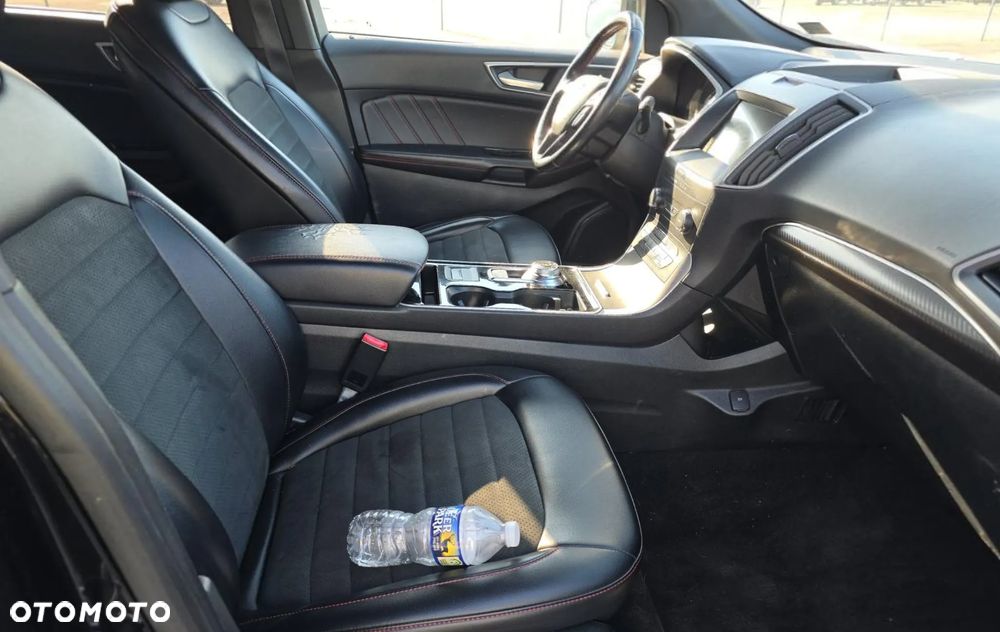 Ford Edge - 15
