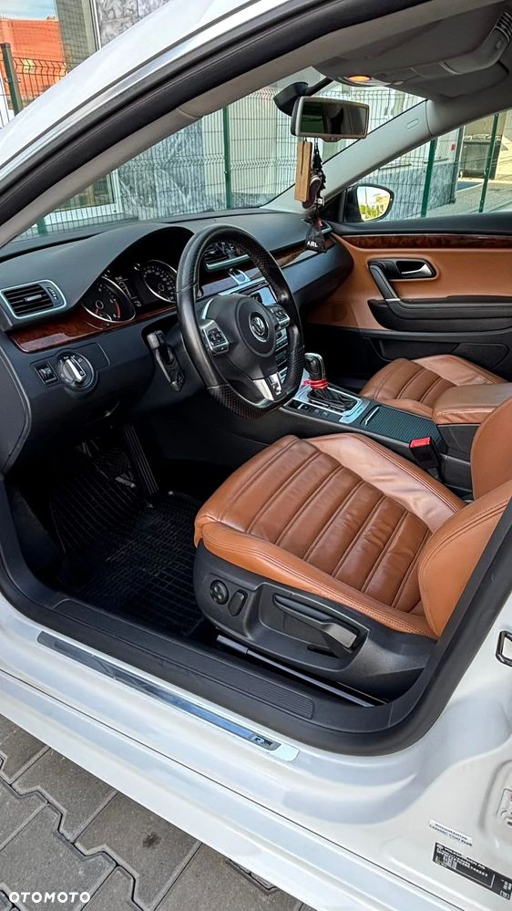 Volkswagen CC - 12