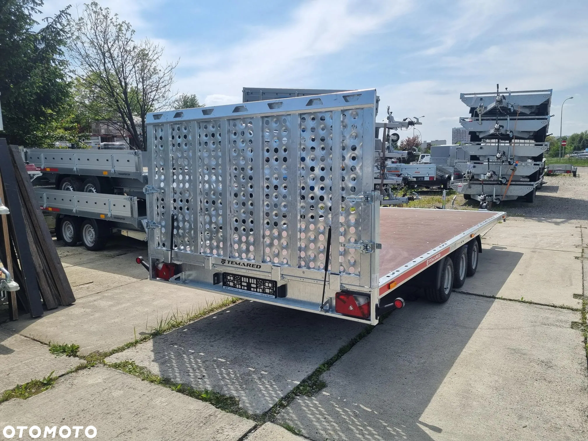 TEMARED UNIVERSAL 5121/3 3.5T R10C SKLEJKA - 3