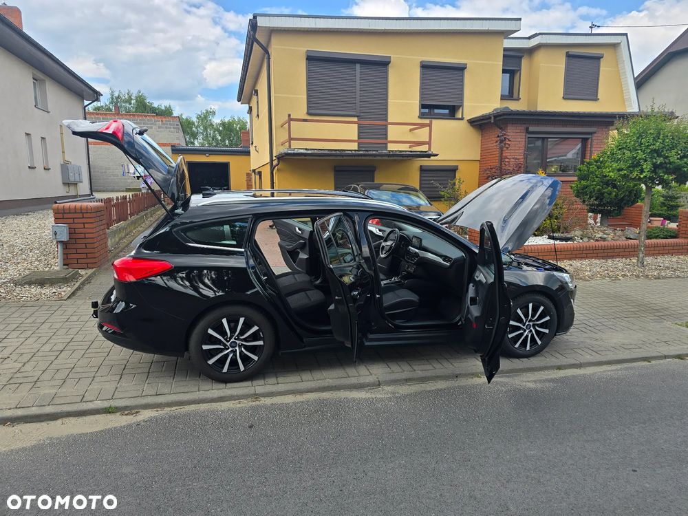 Ford Focus - 18