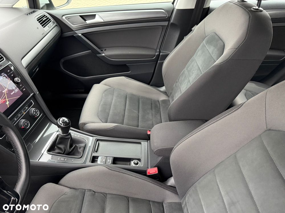 Volkswagen Golf 1.6 TDI BlueMotion Technology Trendline - 18