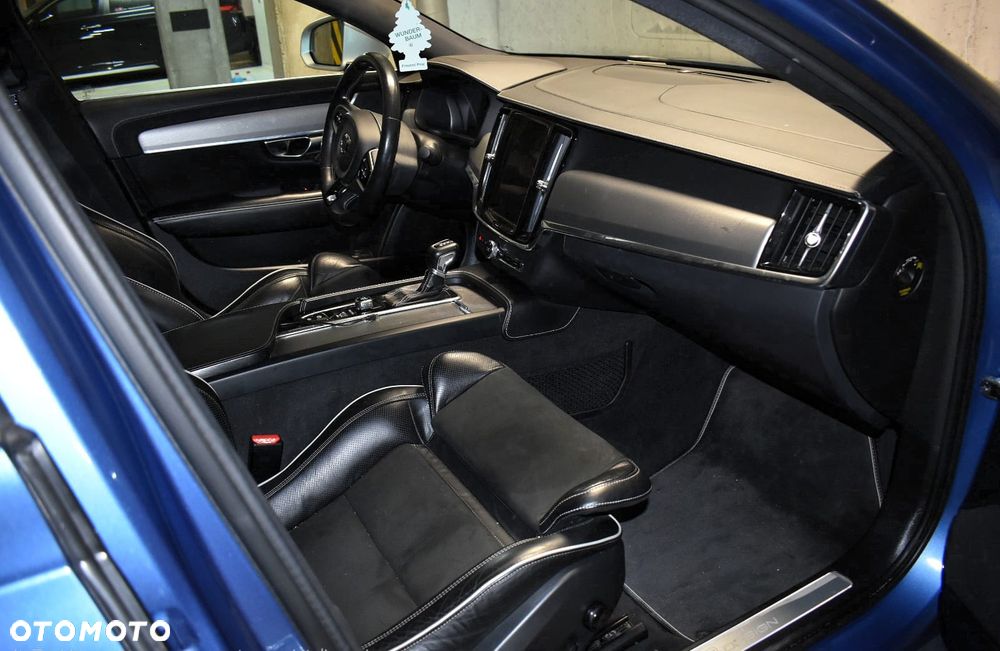 Volvo S90 D4 R-Design - 11
