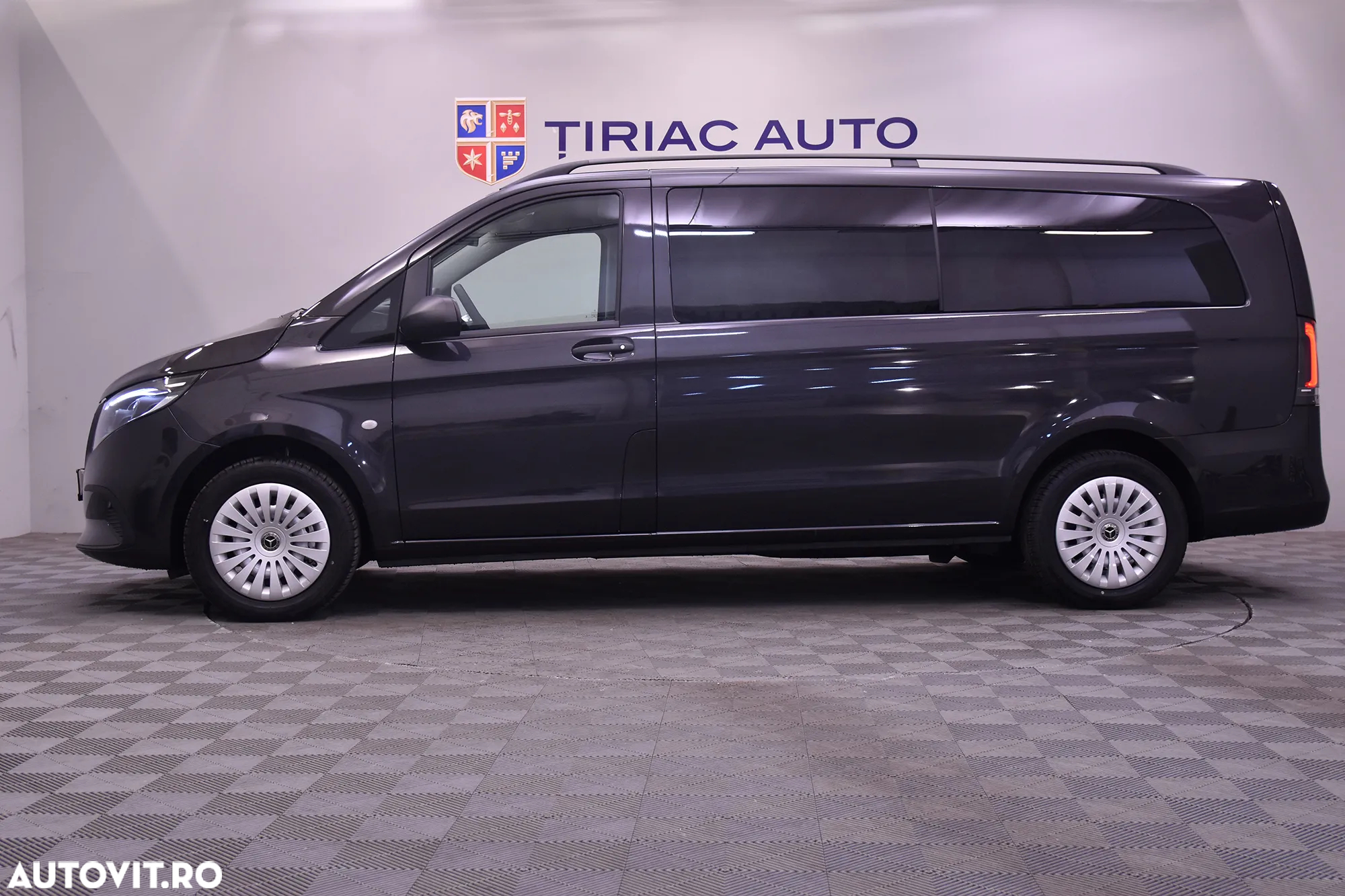 Mercedes-Benz Vito 114 CDI Tourer Extralang HA Aut. PRO - 2