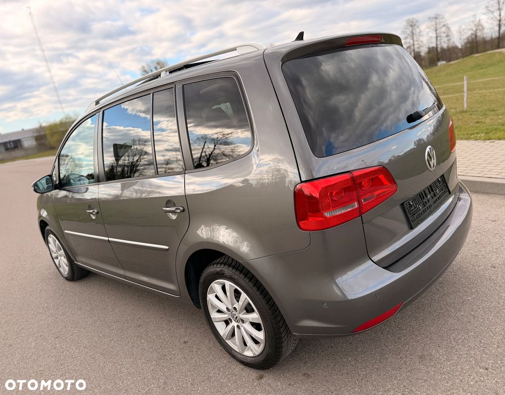 Volkswagen Touran 2.0 TDI DPF DSG Trendline - 4
