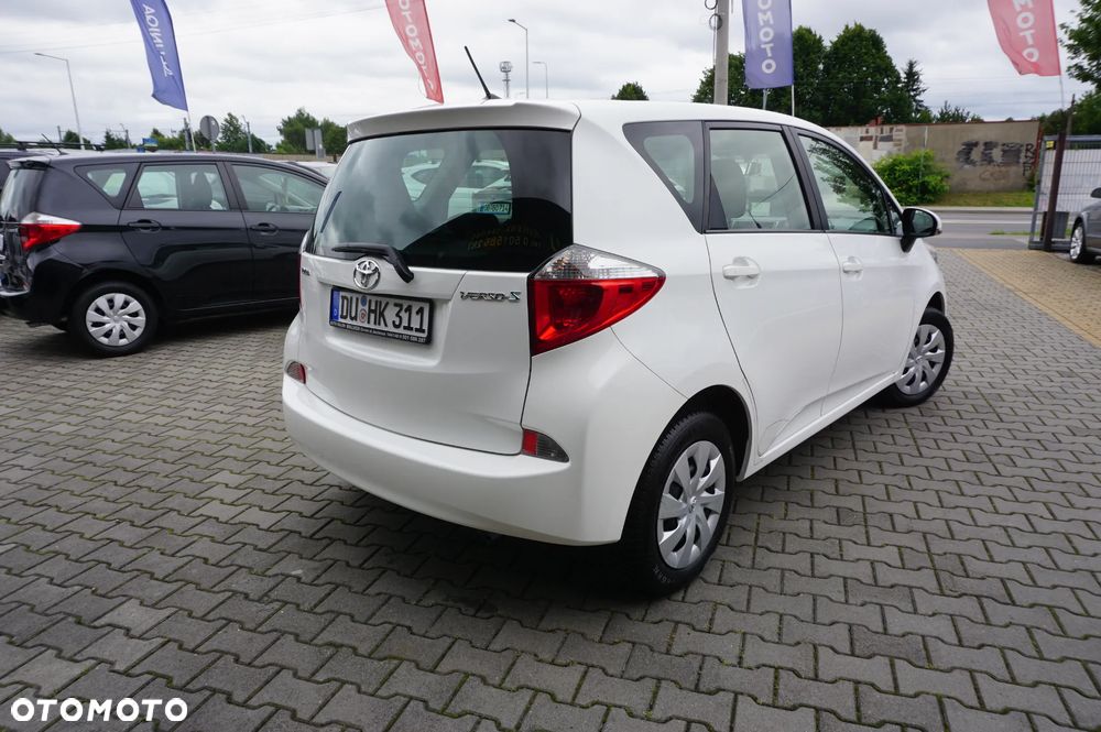 Toyota Verso S 1.33 VVT-i Life - 6