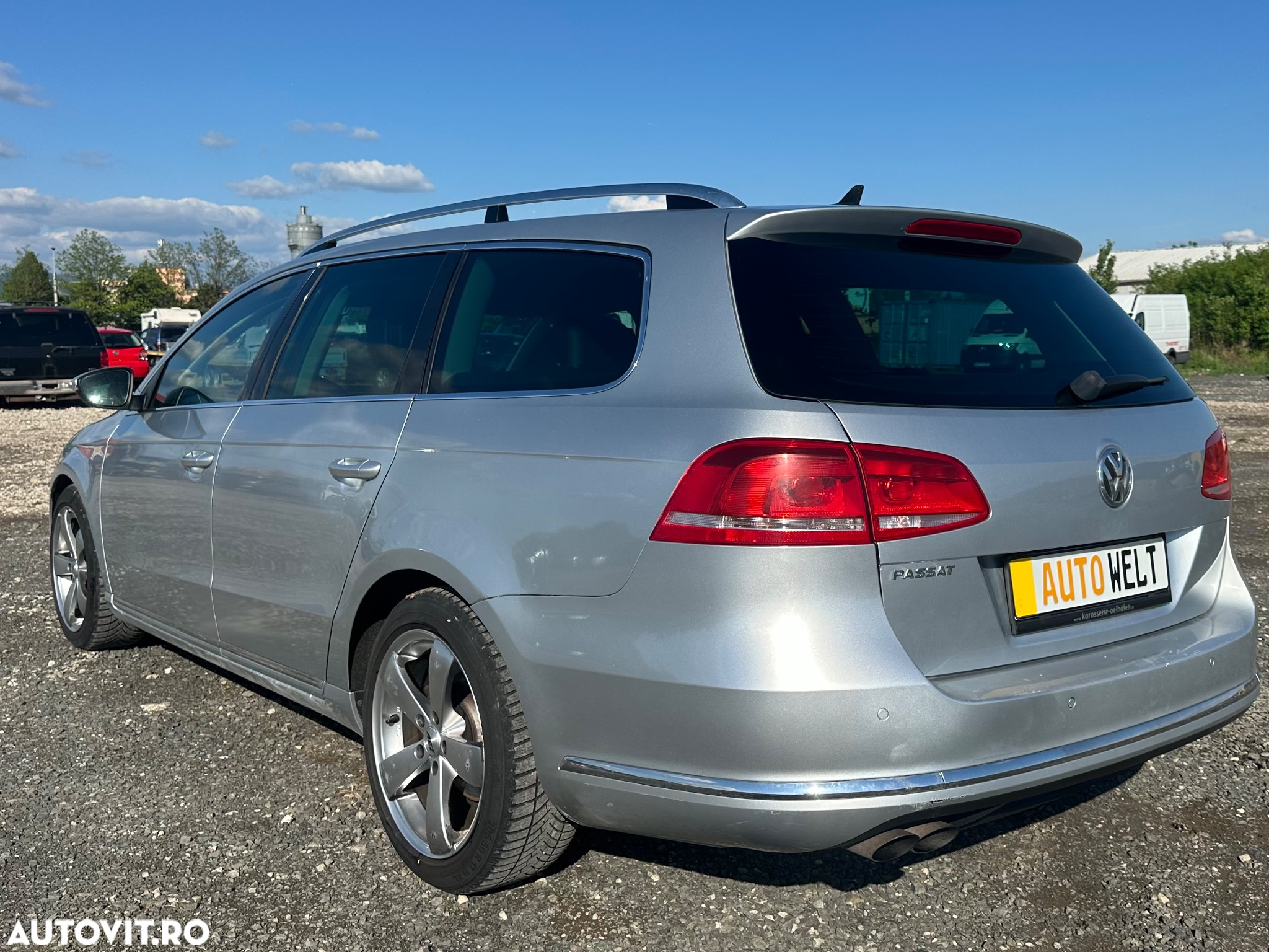 Volkswagen Passat 2.0 TDI BlueMotion Technology Highline - 12