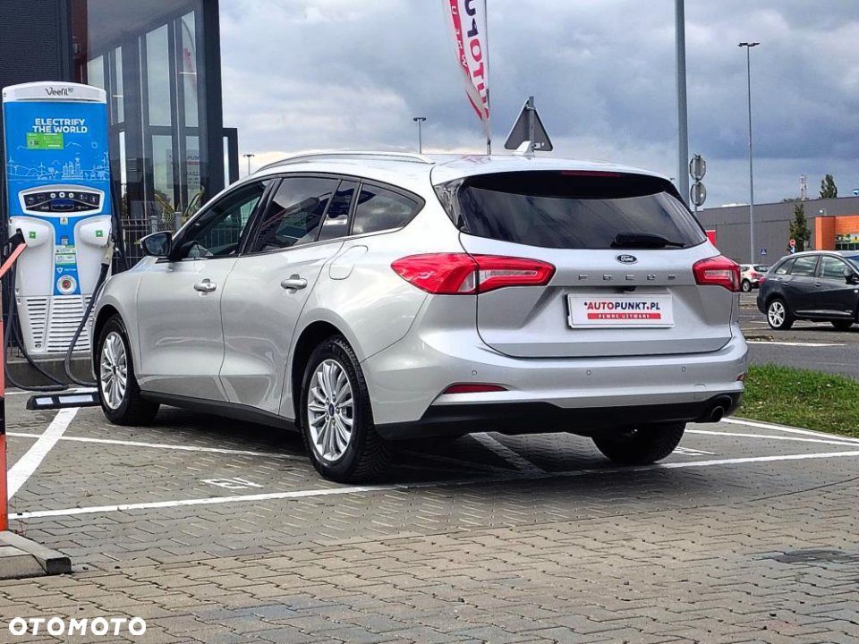 Ford Focus - 7