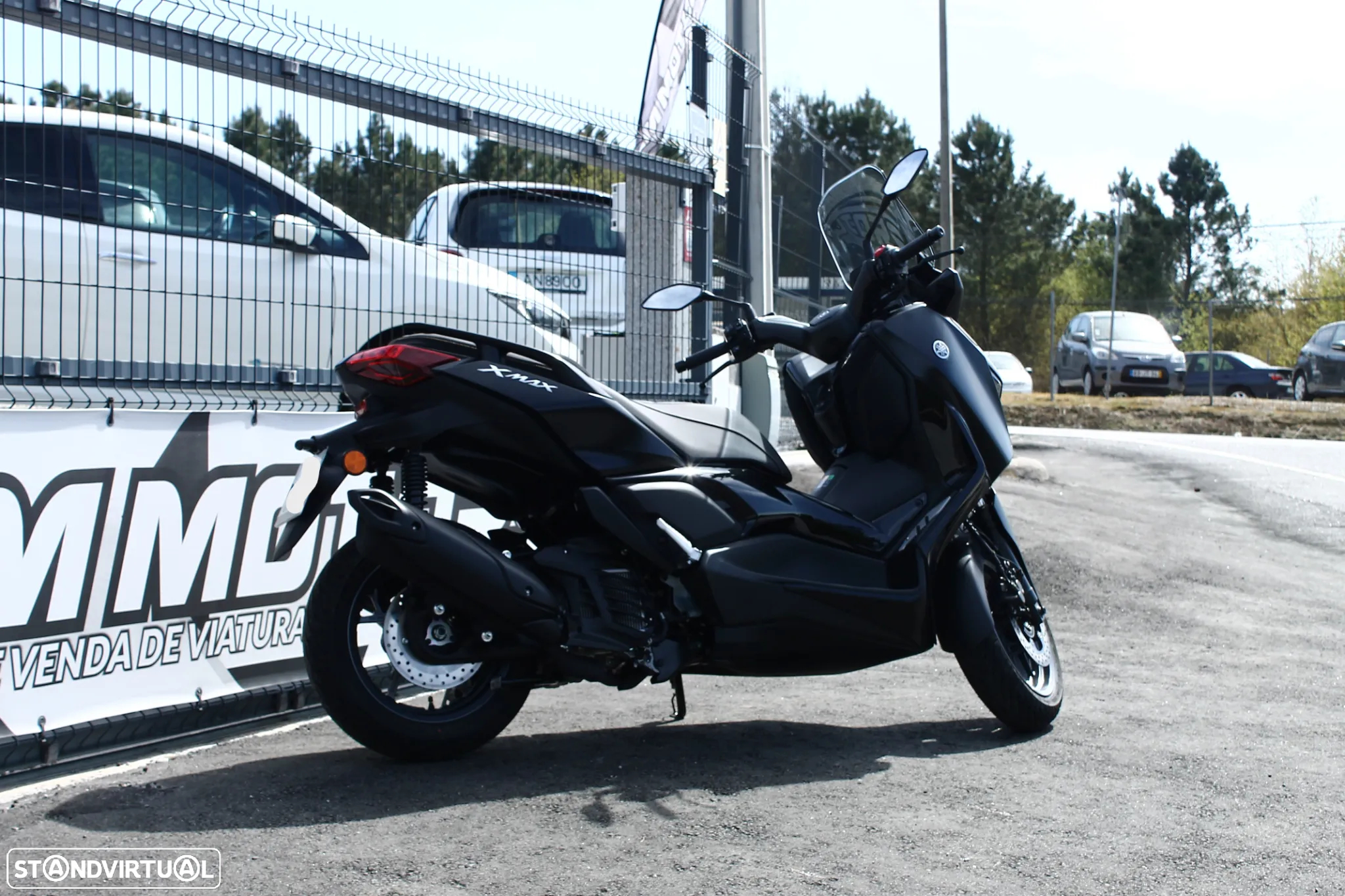 Yamaha X-Max Tech Max - 4