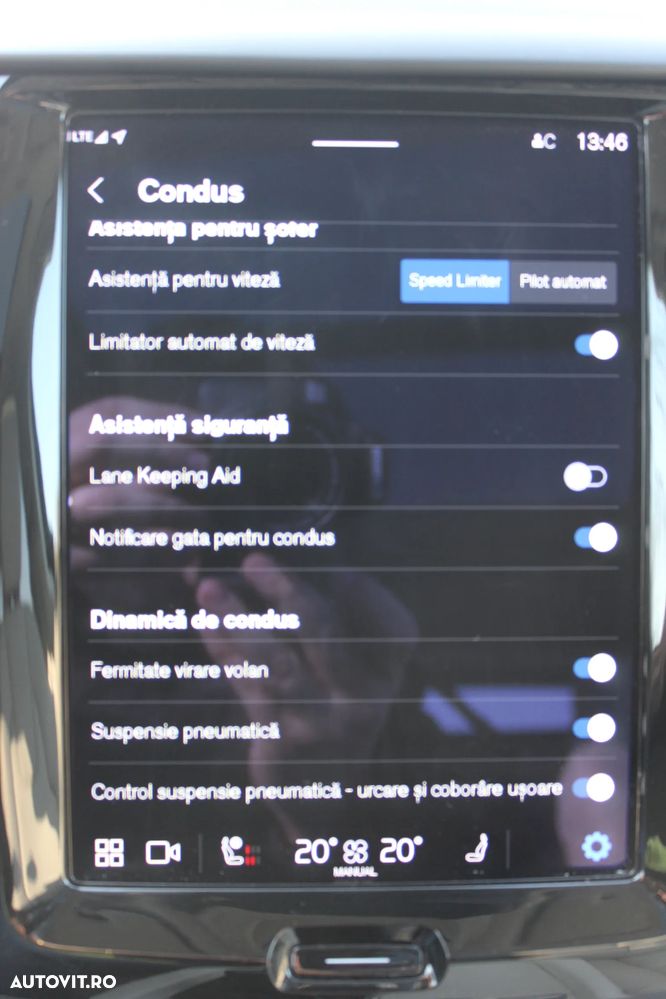 Volvo XC 60 T6 AWD Recharge Geartronic Inscription Expression - 33