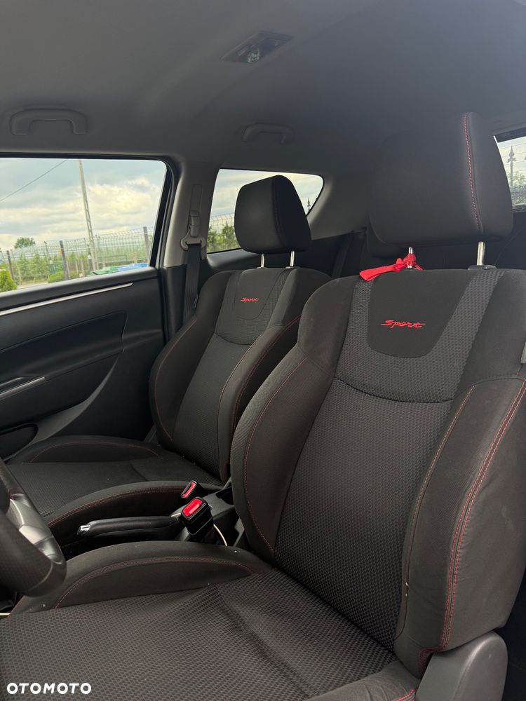 Suzuki Swift - 10