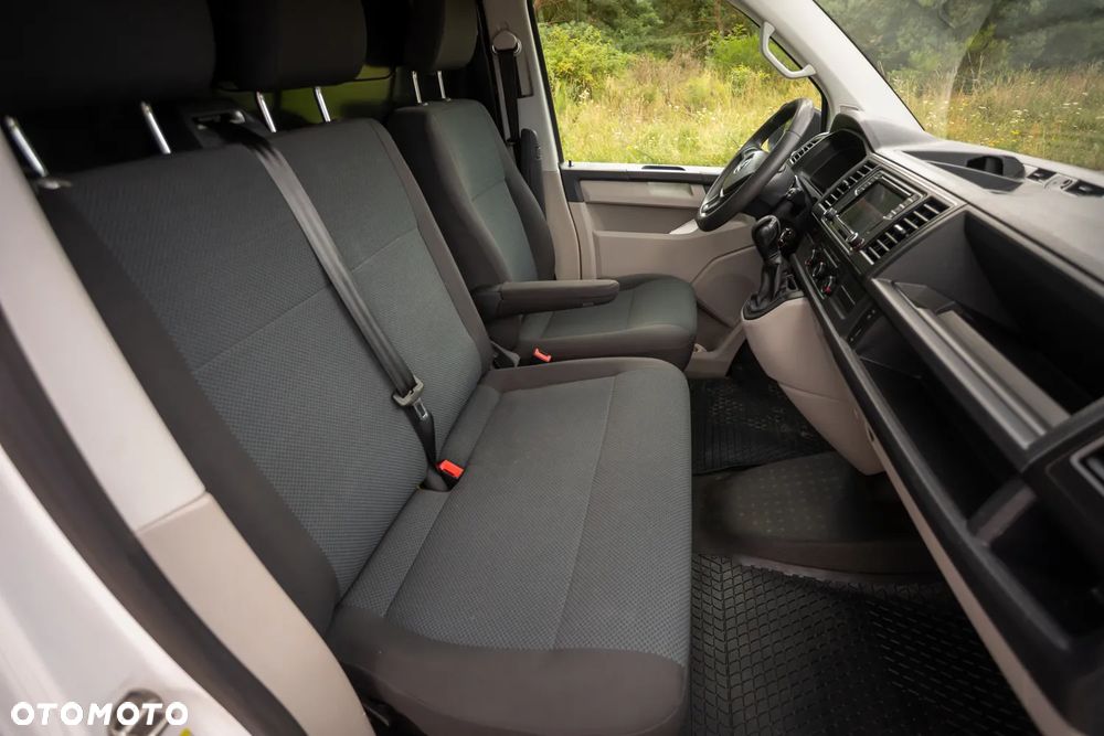 Volkswagen T6 Transporter - 18