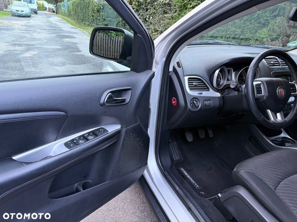 Fiat Freemont 2.0 Multijet Urban - 29