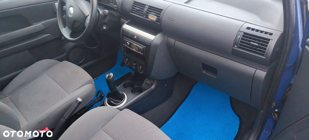 Volkswagen Fox 1.2 - 5