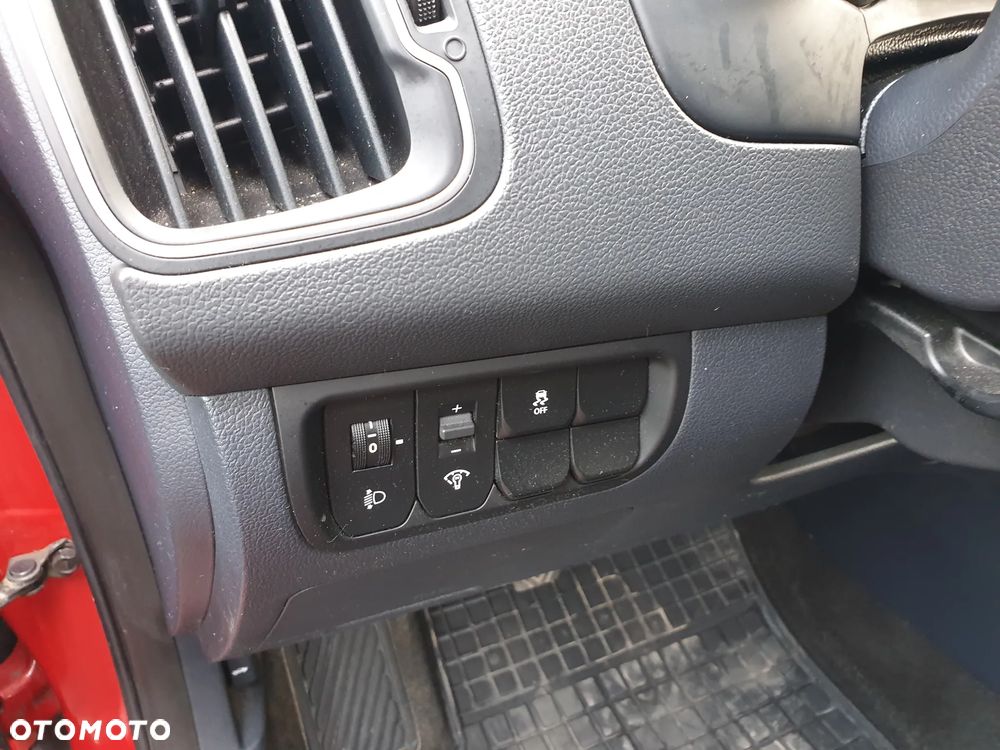 Kia Rio 1.2 L - 22