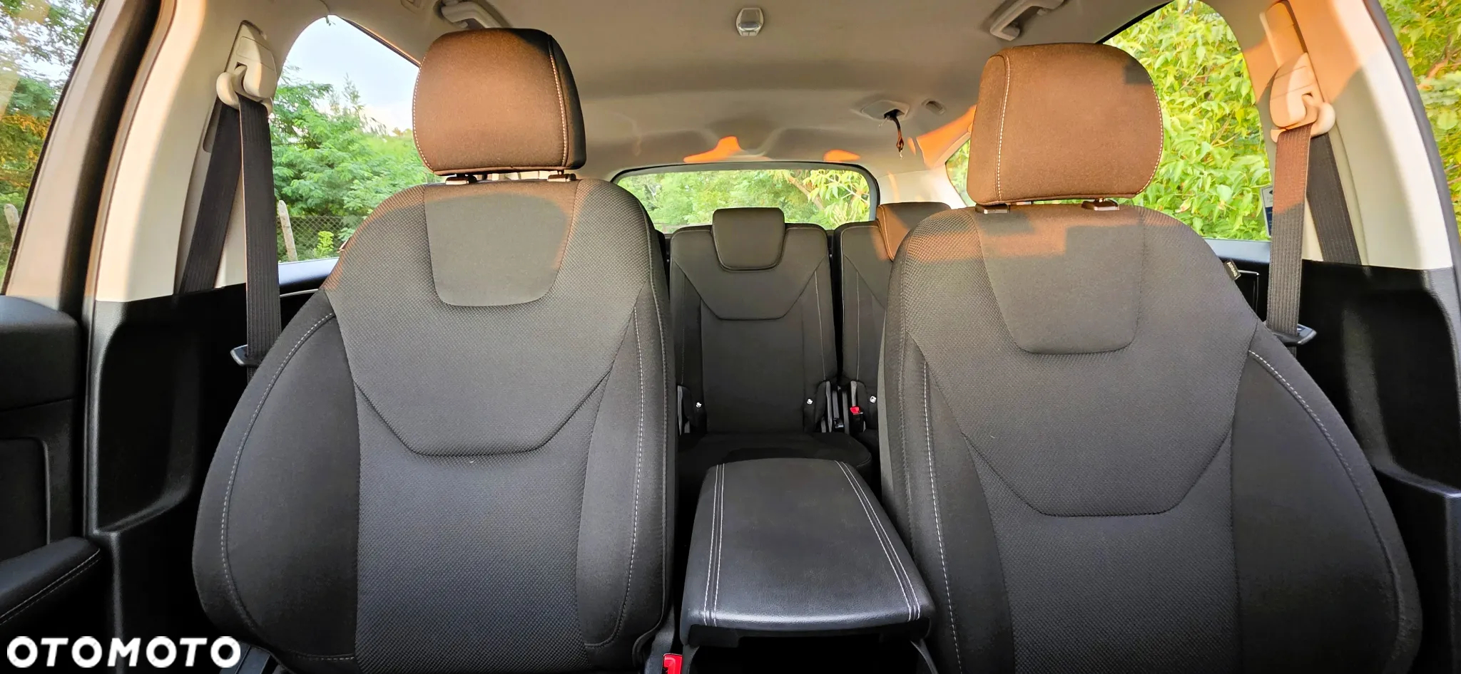 Ford S-Max 2.0 TDCi 4WD Titanium PowerShift - 31
