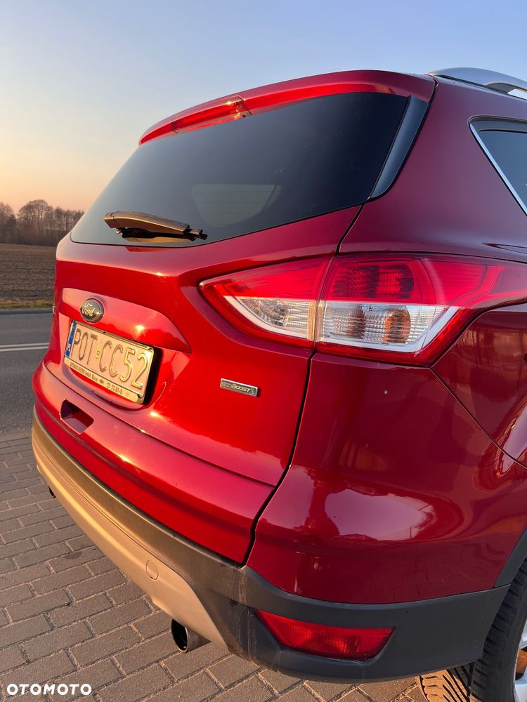 Ford Kuga - 12