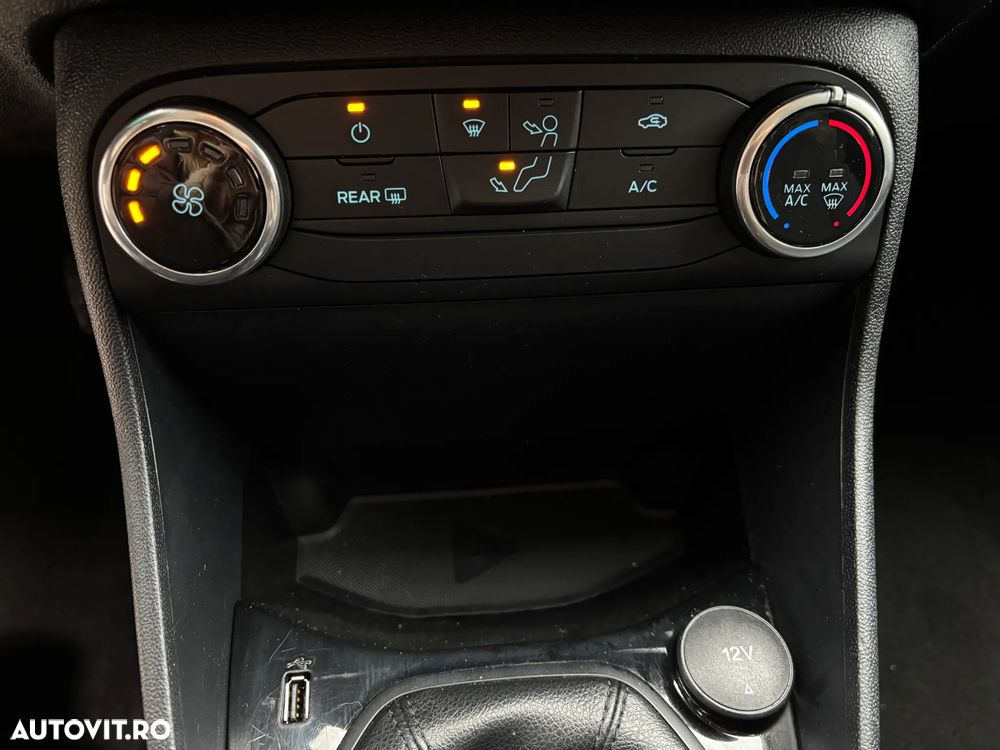 Ford Fiesta 1.0 EcoBoost Trend - 21