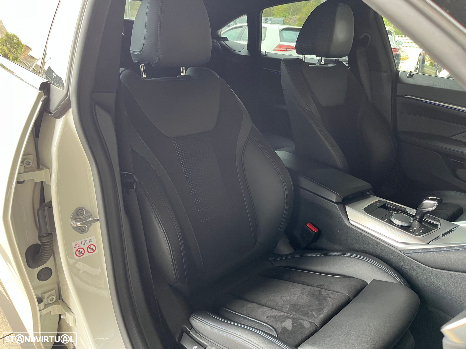 BMW 420 Gran Coupé d Pack Desportivo M Auto - 44