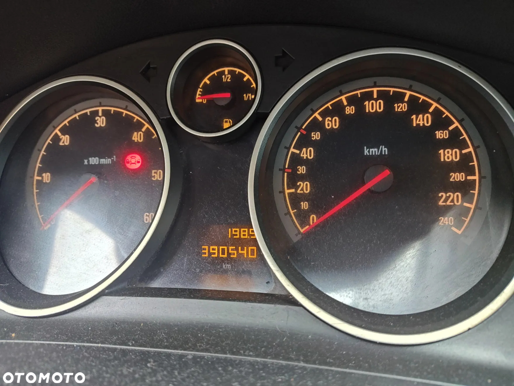 Opel Zafira 1.9 CDTI - 9