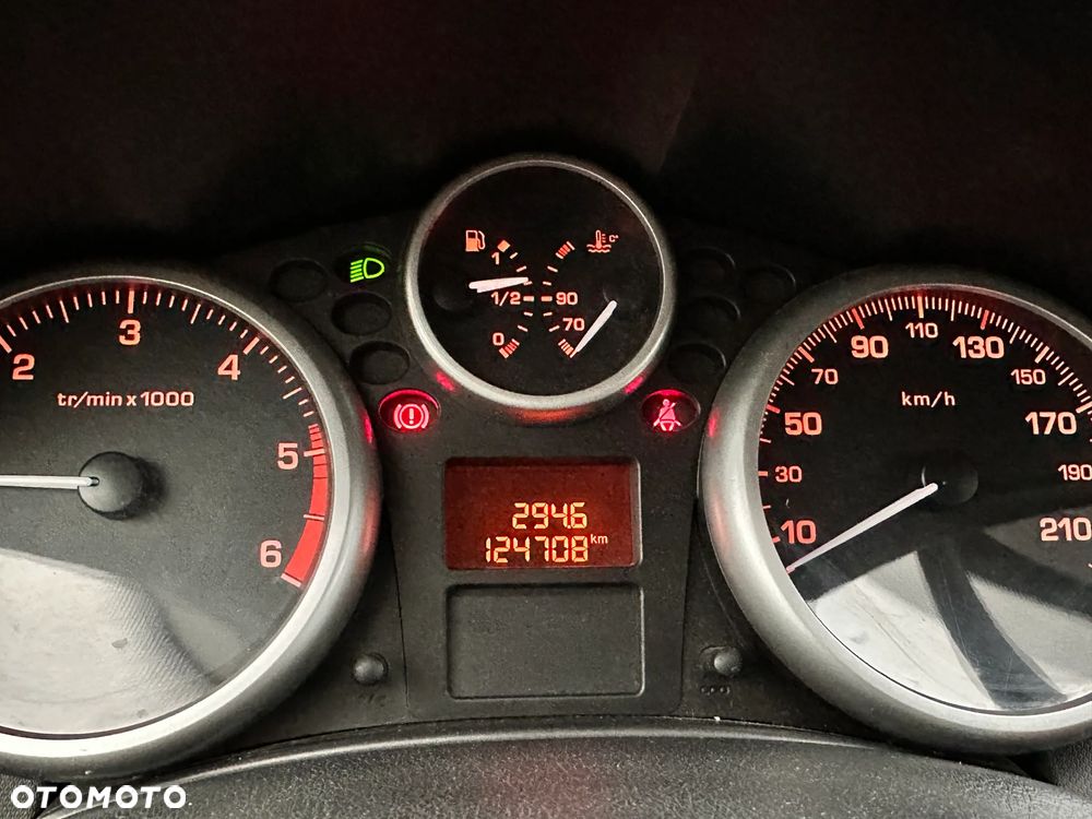 Peugeot 207 1.4 HDi Presence - 8