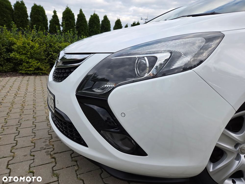 Opel Zafira - 15