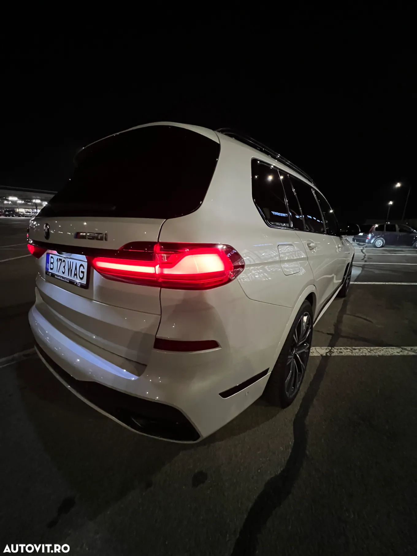 BMW X7 M50i - 8