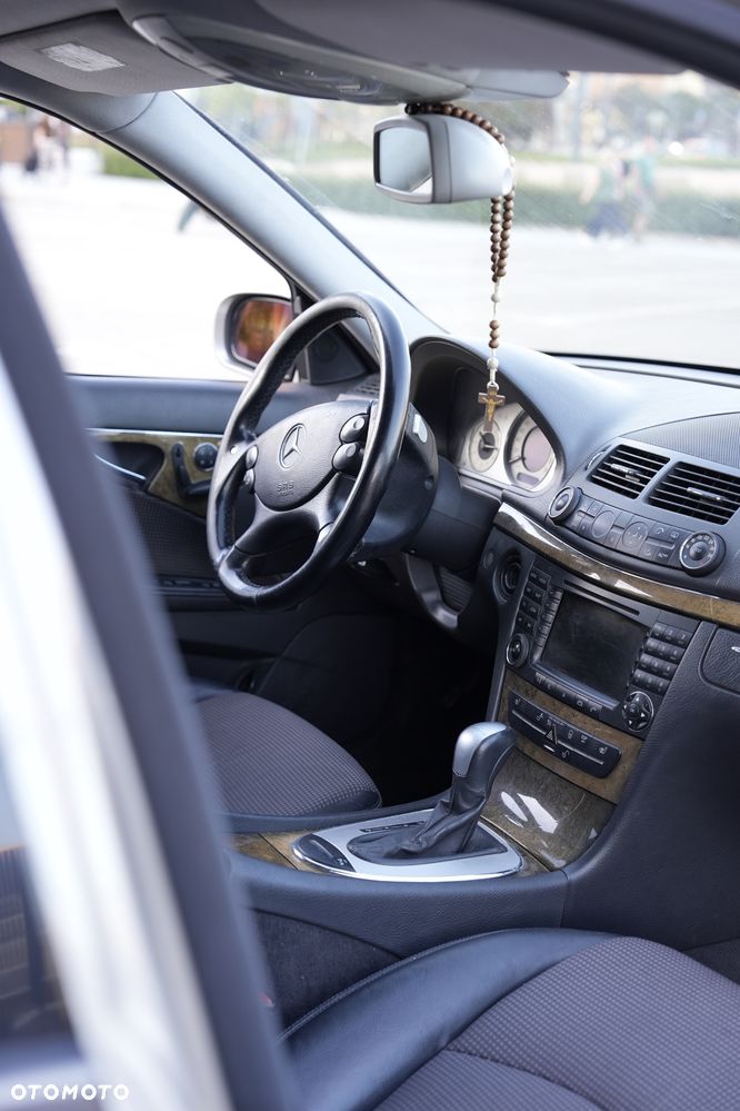 Mercedes-Benz Klasa E 280 CDI Avantgarde - 16