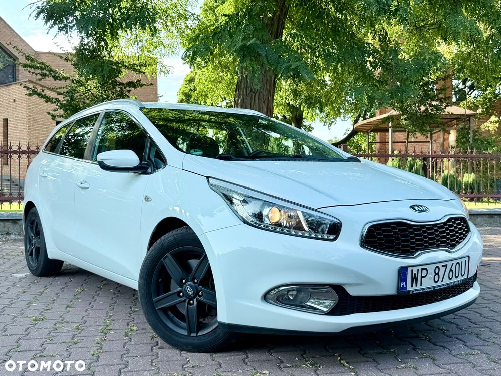 Kia Ceed - 1