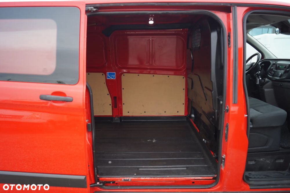 Ford Transit Custom - 14