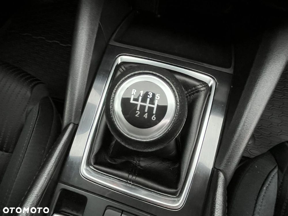 Mazda 6 2.0 Skybusiness - 35