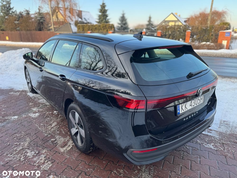 Volkswagen Passat - 19