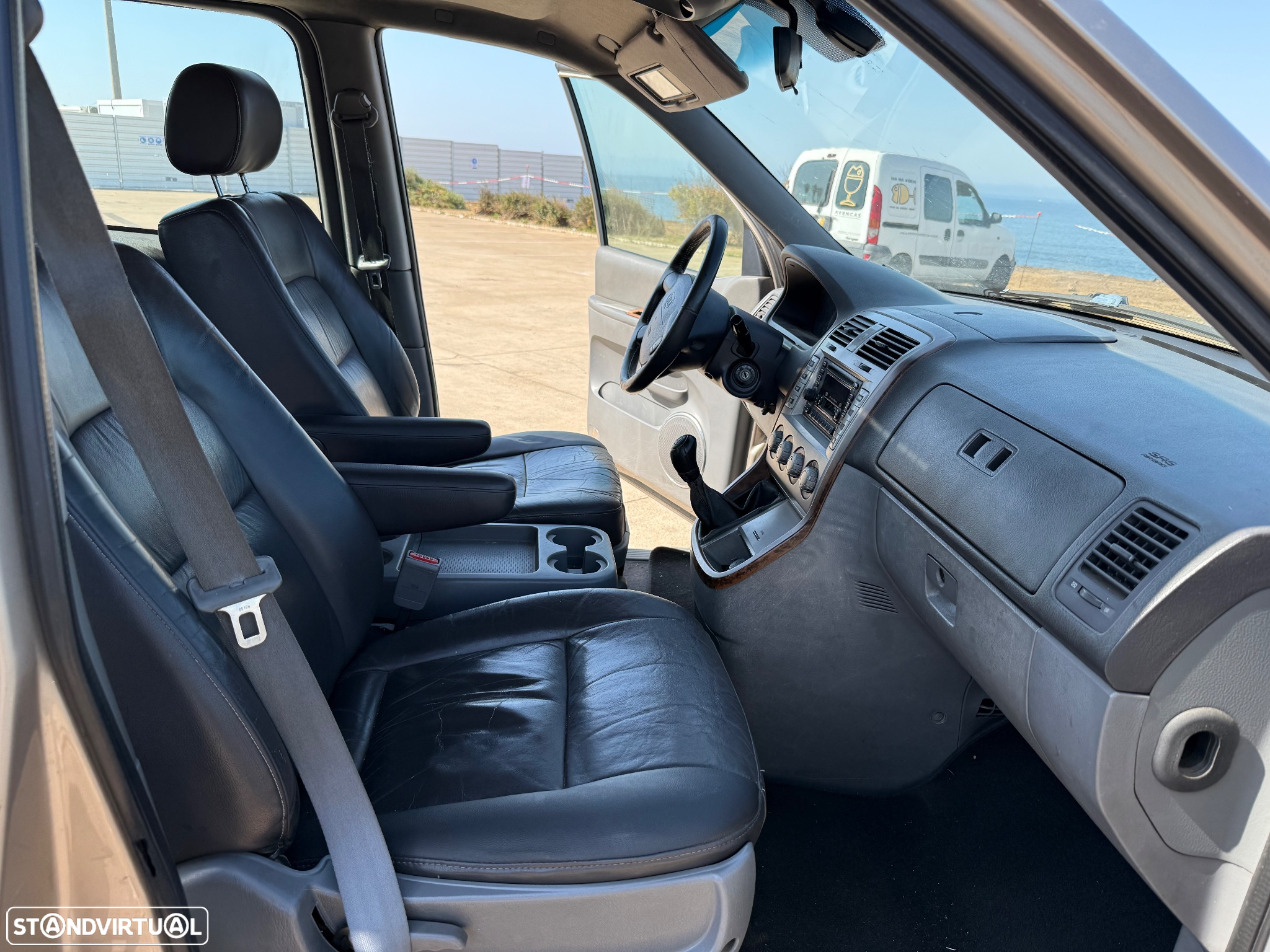 Kia Carnival 2.9 CRDi EX Top - 6
