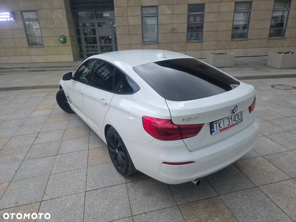 BMW Seria 3 320d - 9