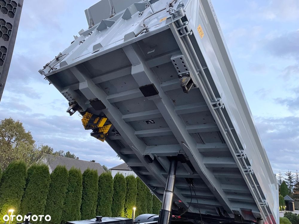 MAN TGS 26-440 // 6x6 // MEILLER 3 STRONNY Z NIEMIEC - 14