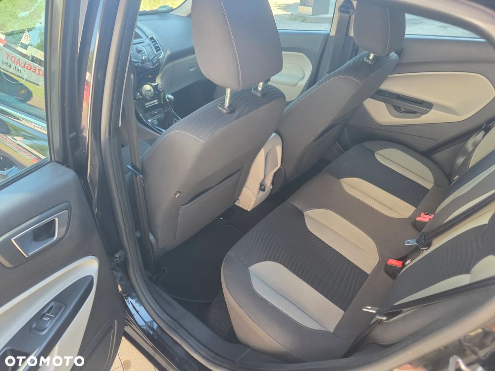 Ford Fiesta 1.0 EcoBoost Titanium - 28