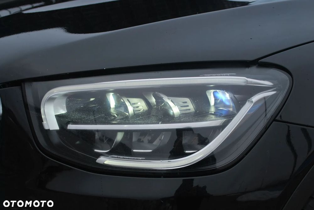 Mercedes-Benz GLC - 26