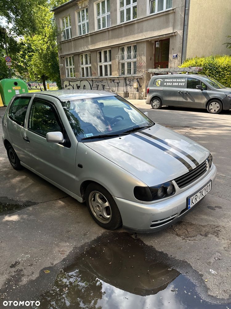 Volkswagen Polo - 5