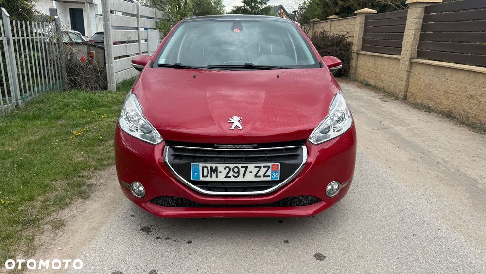 Peugeot 208 - 2