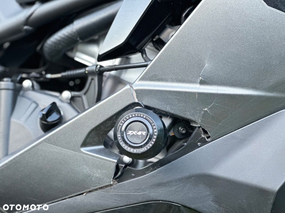 Kawasaki ZX - 11