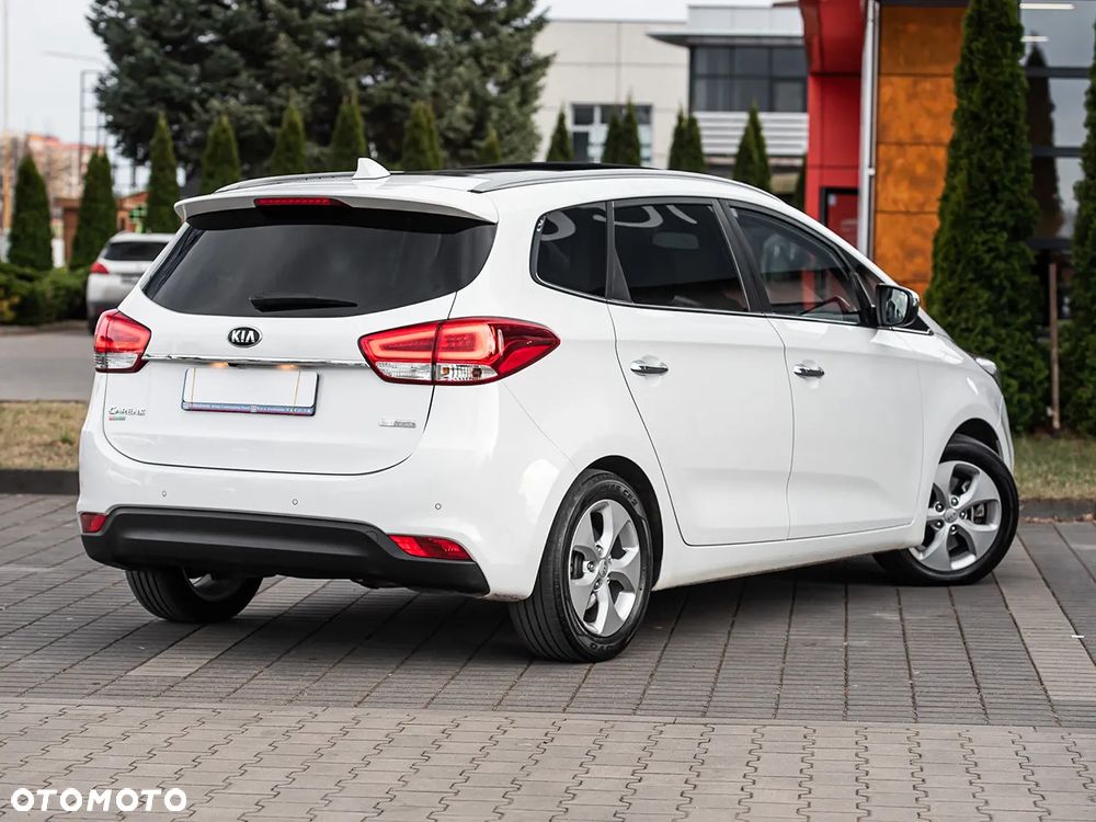 Kia Carens 1.7 CRDi L DCT - 13