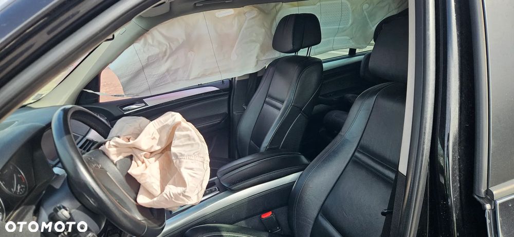 BMW X5 xDrive30d - 14