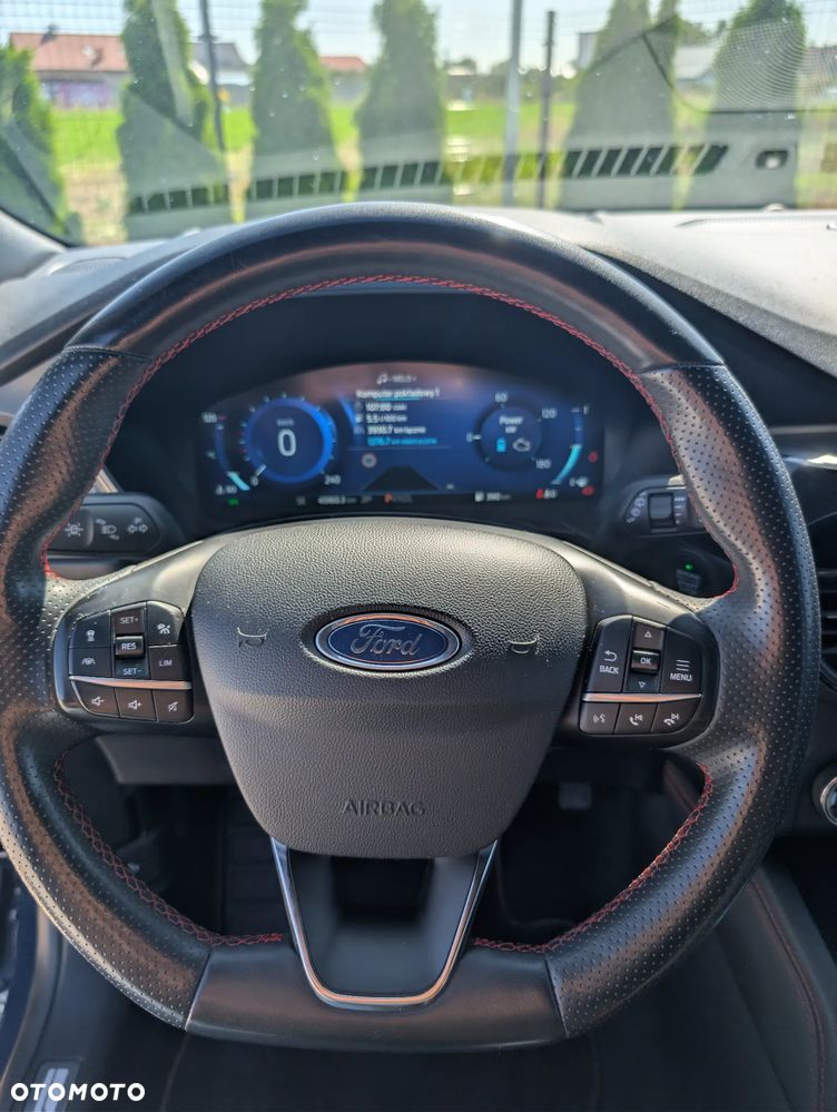 Ford Kuga 2.5 Duratec FHEV ST-LINE - 28