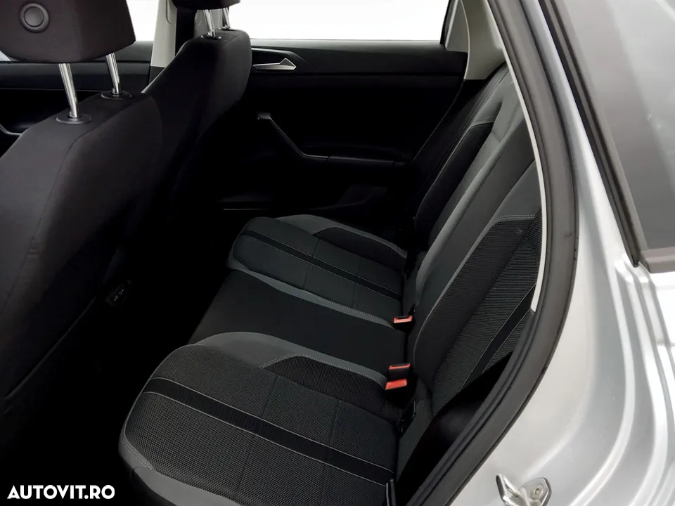 Volkswagen Polo 1.0 TSI DSG Style - 19