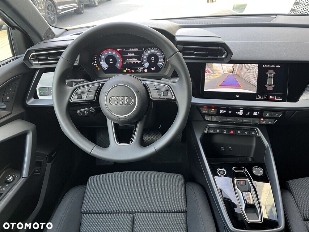 Audi A3 Sportback - 13
