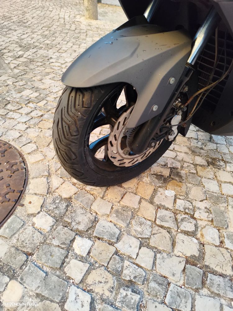 Sym GTS GTS125 - 4