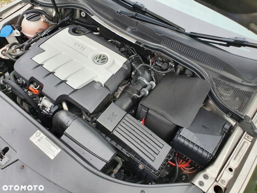 SILNIK SŁUPEK CBB 2.0 TDI SCIROCCO PASSAT B6 TIGUAN A3 8P TT 8J SUPERB II - 1