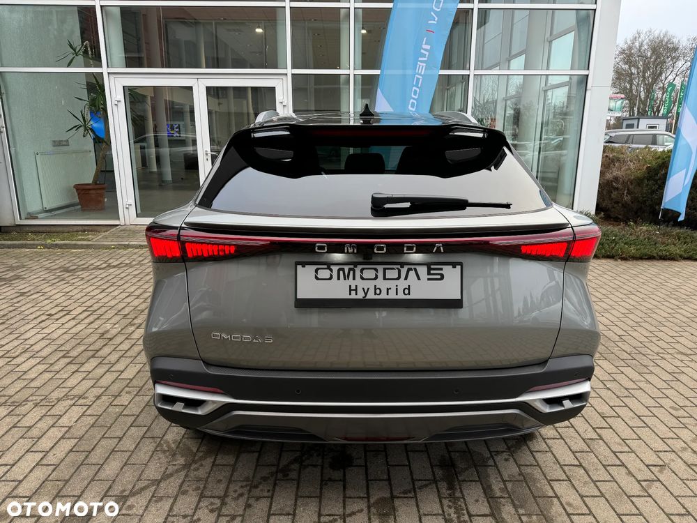 Omoda 5 1.5 T-GDI Hybrid Premium DHT - 6