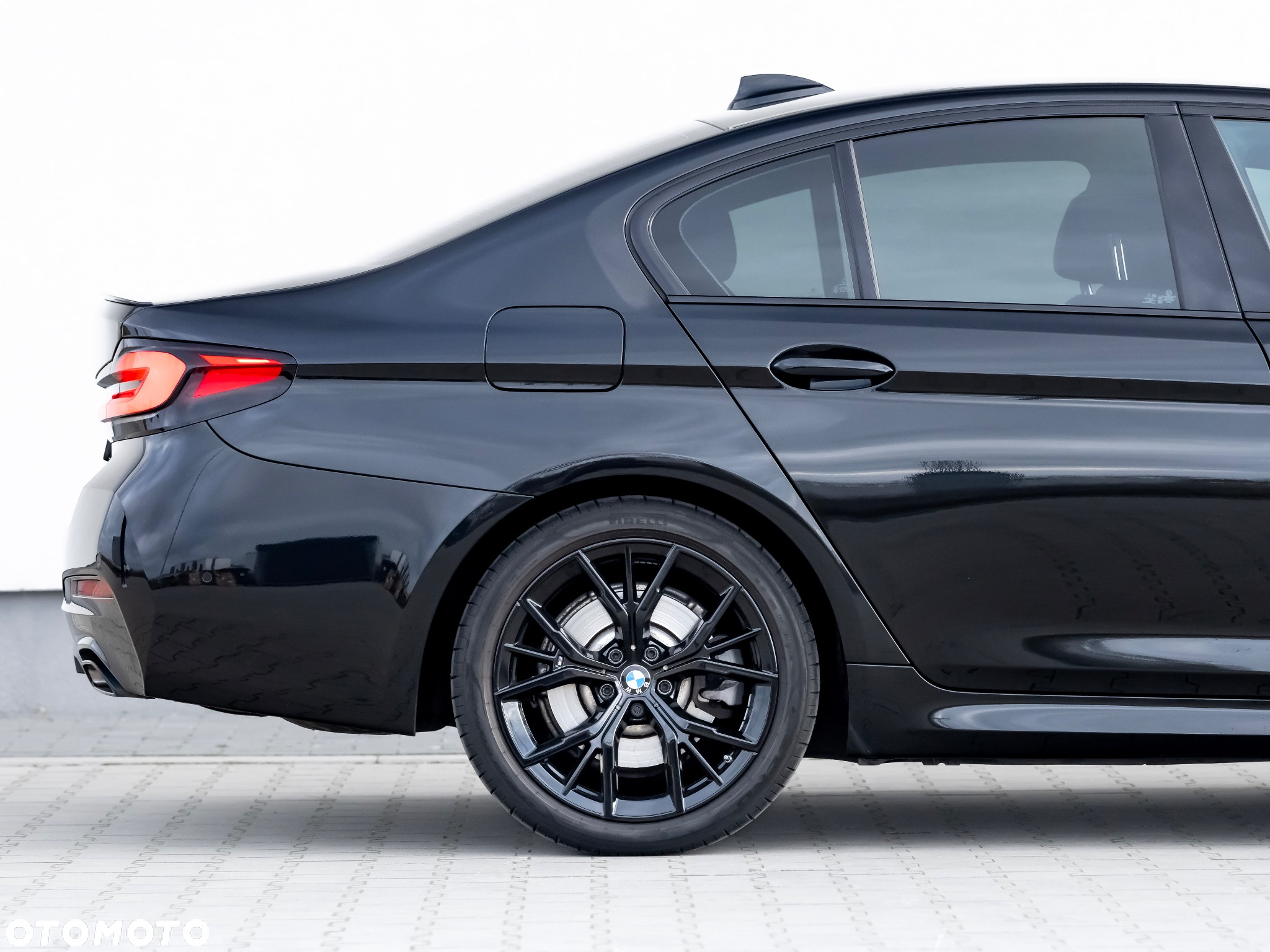 BMW Seria 5 530i xDrive M Sport sport - 7