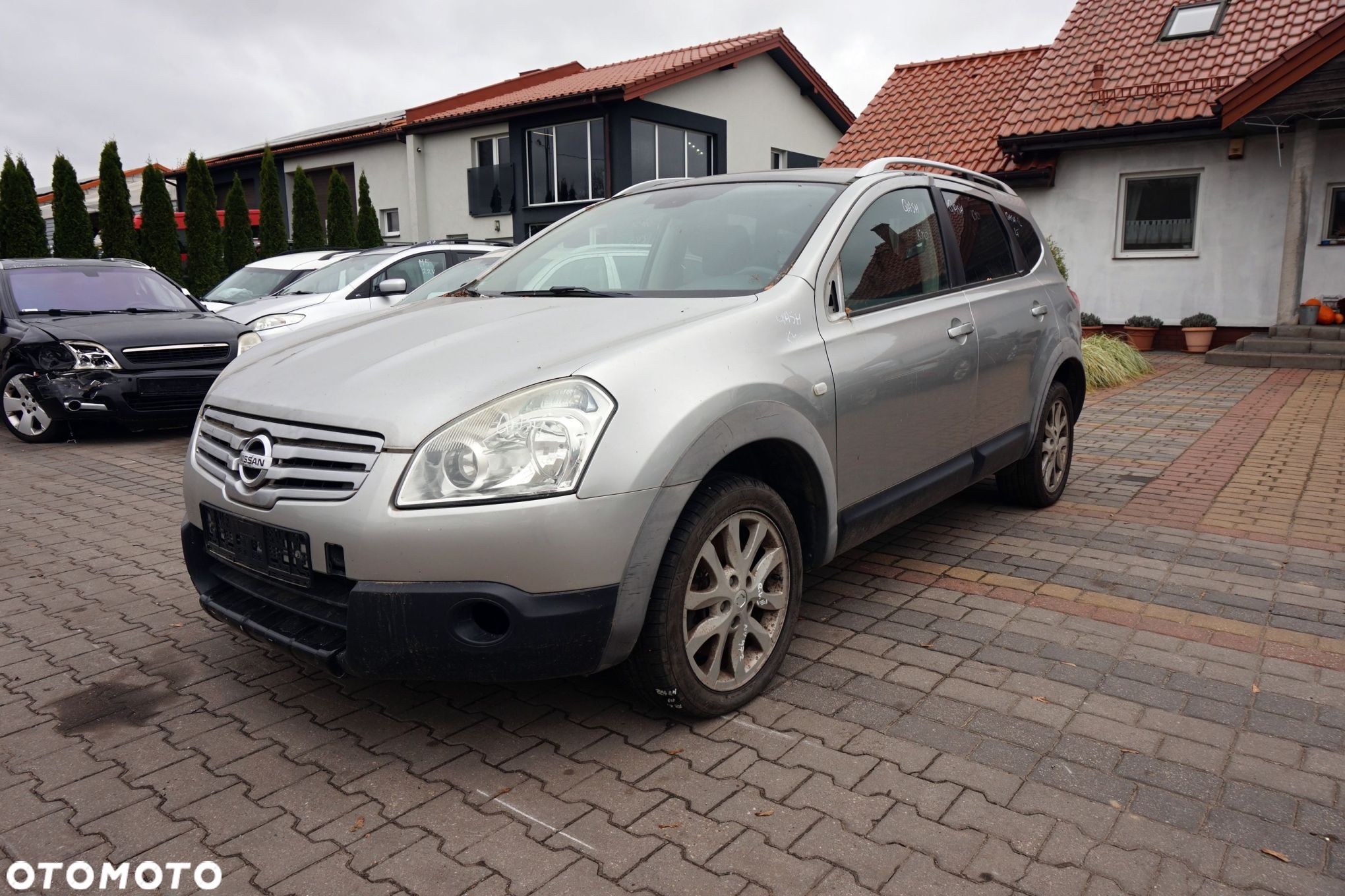 KOMPRESOR KLIMATYZACJI SPRĘŻARKA QASHQAI+2 I J10 2.0 DCI 92600JD73A NISSAN 2008-2013 - 1